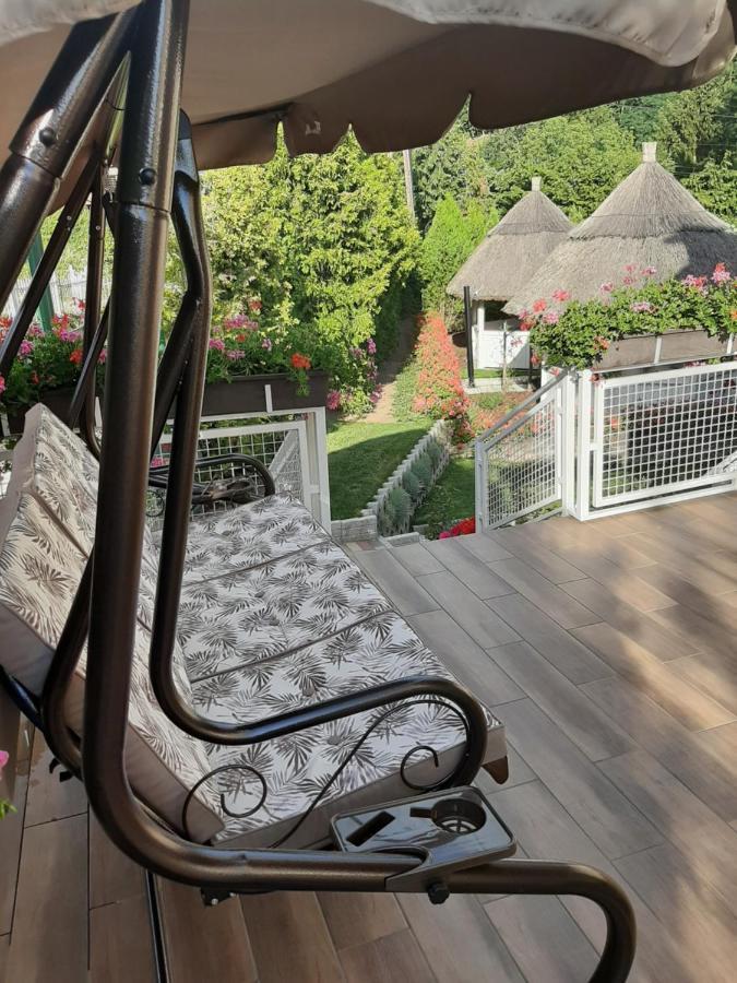 Rozsakert Vendeghaz Bed & Breakfast ซิกลีเก็ต ภายนอก รูปภาพ