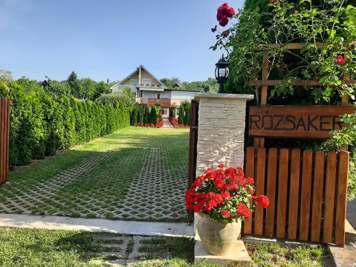 Rozsakert Vendeghaz Bed & Breakfast ซิกลีเก็ต ภายนอก รูปภาพ